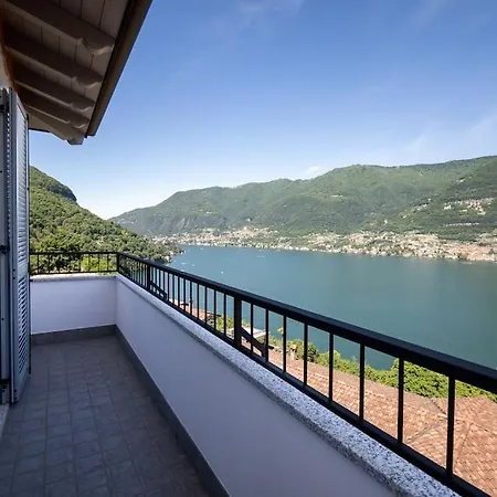 Lakefront Luxury Villa, Jacuzzi, Garage E Terrace 빌라