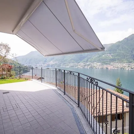 Lakefront Luxury Villa, Jacuzzi, Garage E Terrace * Riva (Sondrio)