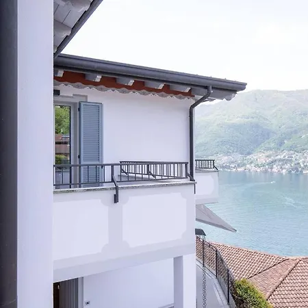 빌라 Lakefront Luxury Villa, Jacuzzi, Garage E Terrace *
