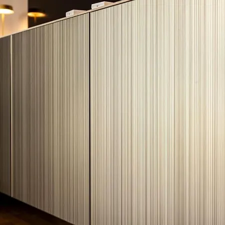 Lakefront Luxury Villa, Jacuzzi, Garage E Terrace Villa